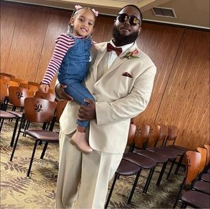 Meet your Posher, Kavarick